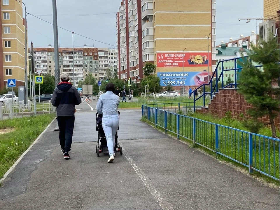 В Тюменской области опекунам на 1800 рублей увеличат выплаты от государства.