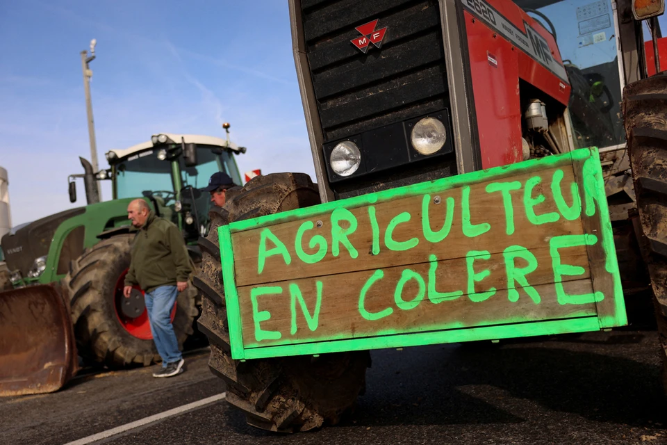 На сельхозпроизводителей Франции давит огромная и неповоротливая административная машина