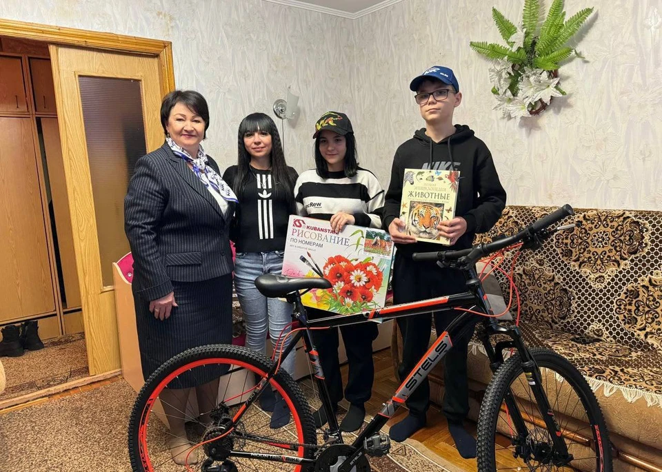 16-летний Дима мечтал о велосипеде. ФОТО: Галина Данильченко