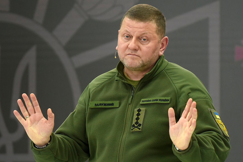 Зеленский сделал ход в войне против Залужного: Что стоит за слухом об отставке главкома ВСУ