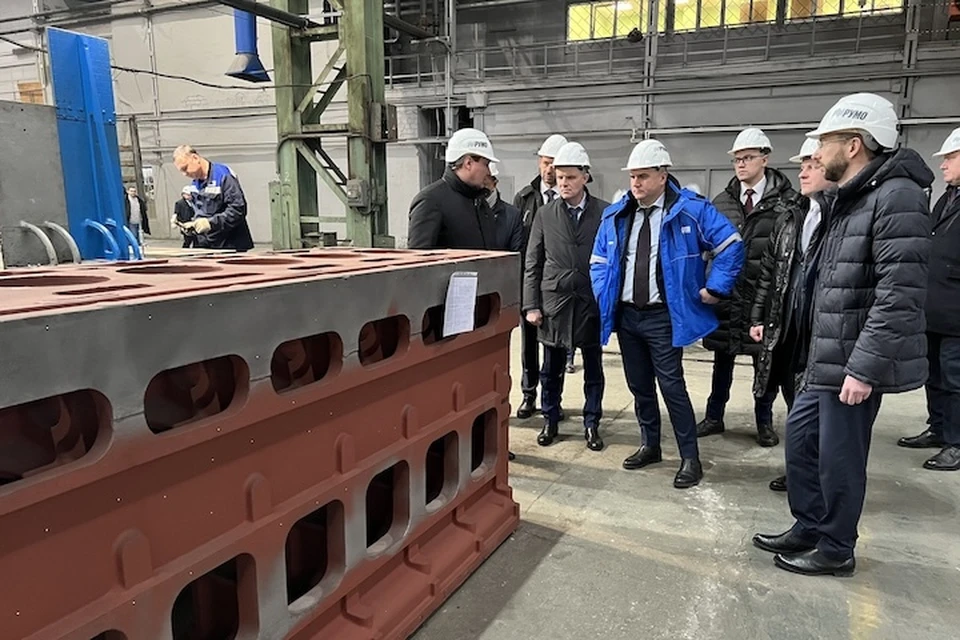 «Газпром» и «РУМО» обсудили создание нового поколения газомотокомпрессоров МКС12