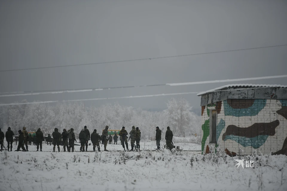 Пятеро военнослужащих из Свердловской области вернулись из плена 31 января