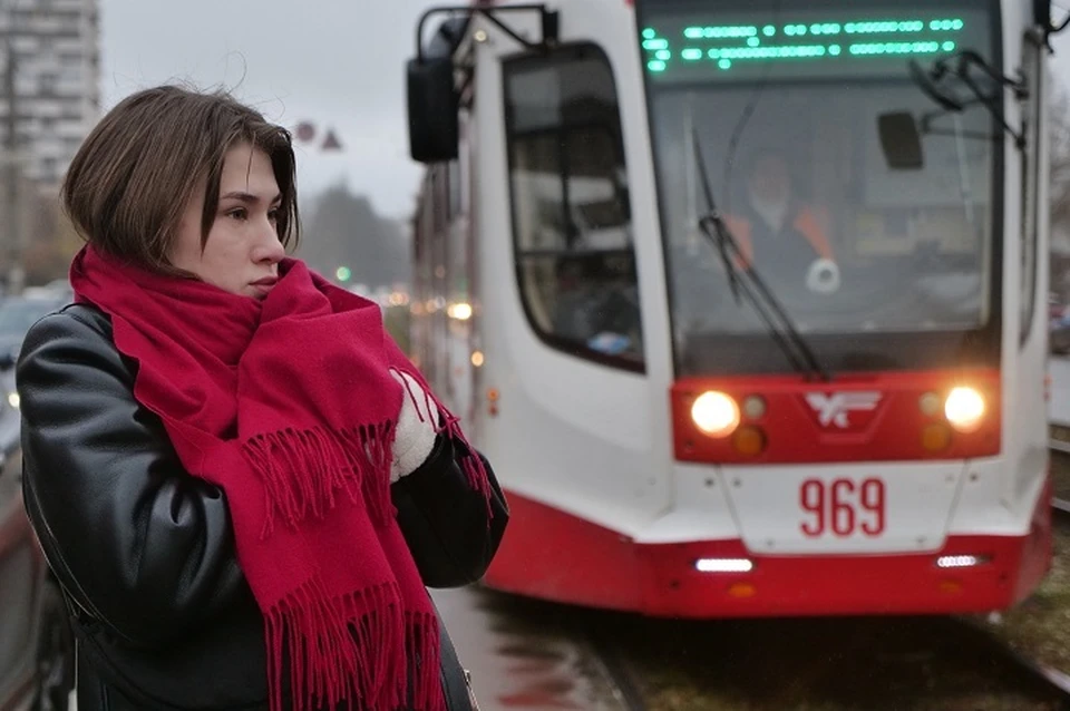 Трамвайные остановки очистят от снега и наледи в Хабаровске