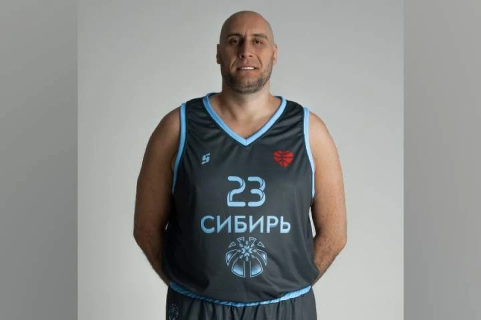 Самый высокий баскетболист в России Павел Подкользин сыграл в Братске. Фото: Российская федерация баскетбола