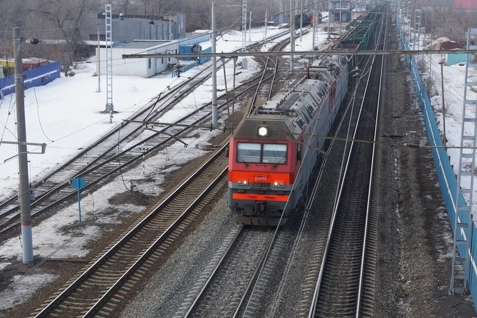 Поезд «Ульяновск-Инза» 6 февраля встал в поле из-за поломки и снежного затора