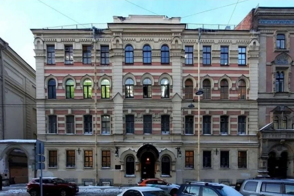 Крупный девелопер приобретет старинную типографию в центре Петербурга за 406 млн рублей. Фото: citywalls.ru