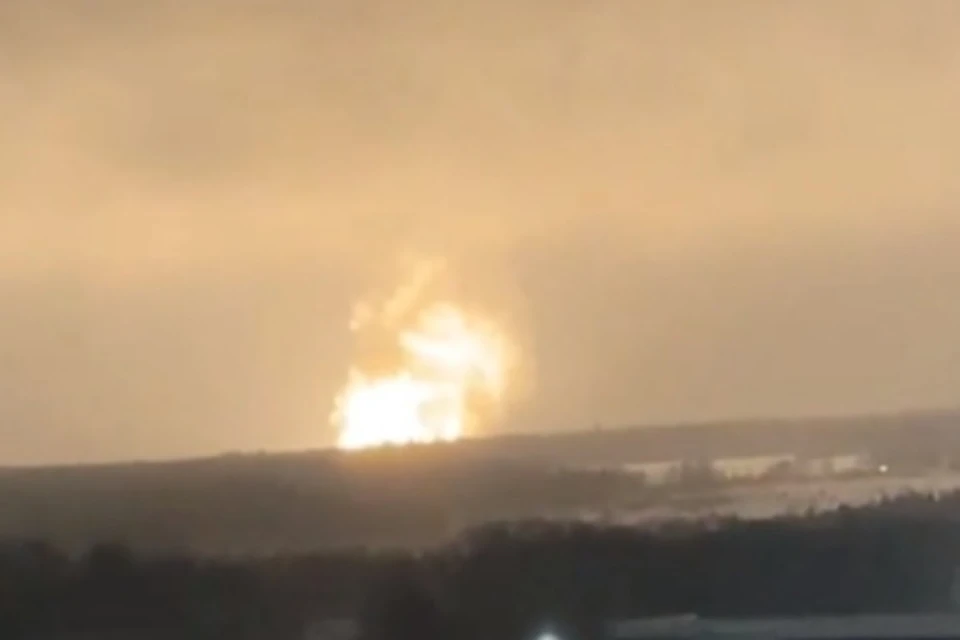 Взрыв произошел во время плановых испытаний ракетных двигателей на Воткинском заводе. Фото: скриншот видео @zlou18
