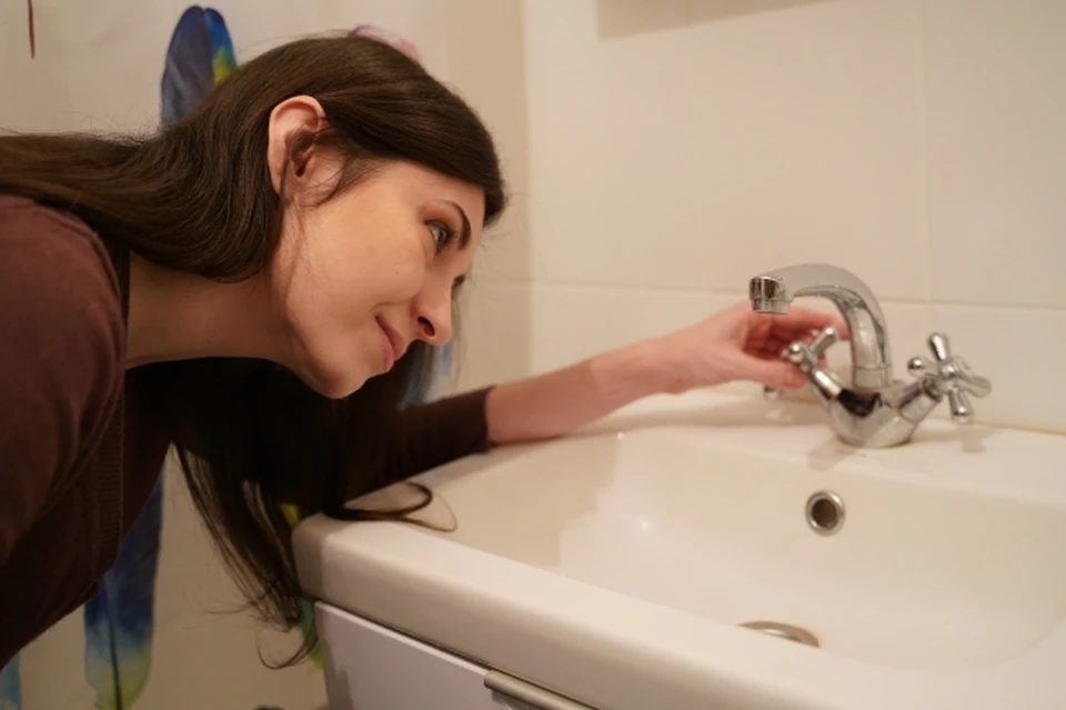 Горячую воду отключили на улицах Маршала Жукова и Фурманова