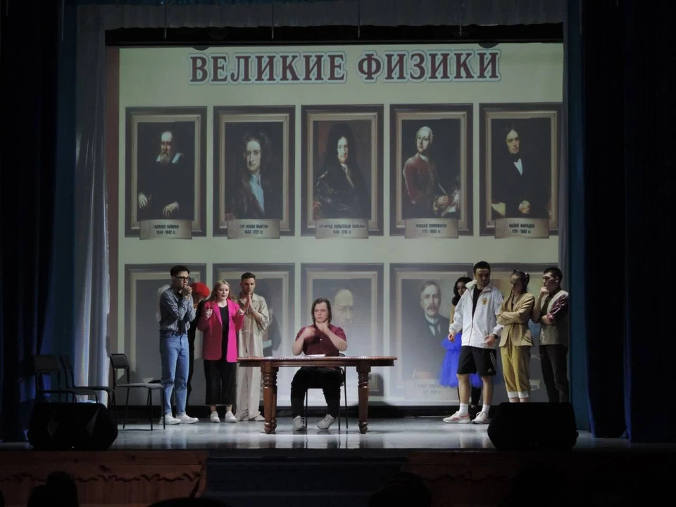 Спектакль по пьесе Гульнары Искалиевой поднимает извечную тему отцов и детей