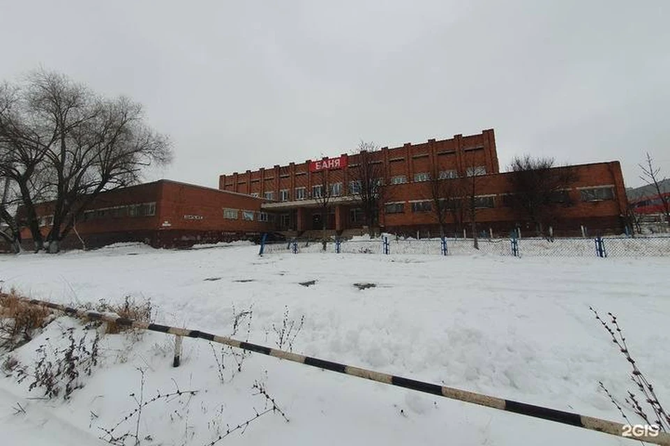 В Саратове ищут подрядчика для ремонта крупнейшей муниципальной бани (фото 2GIS)