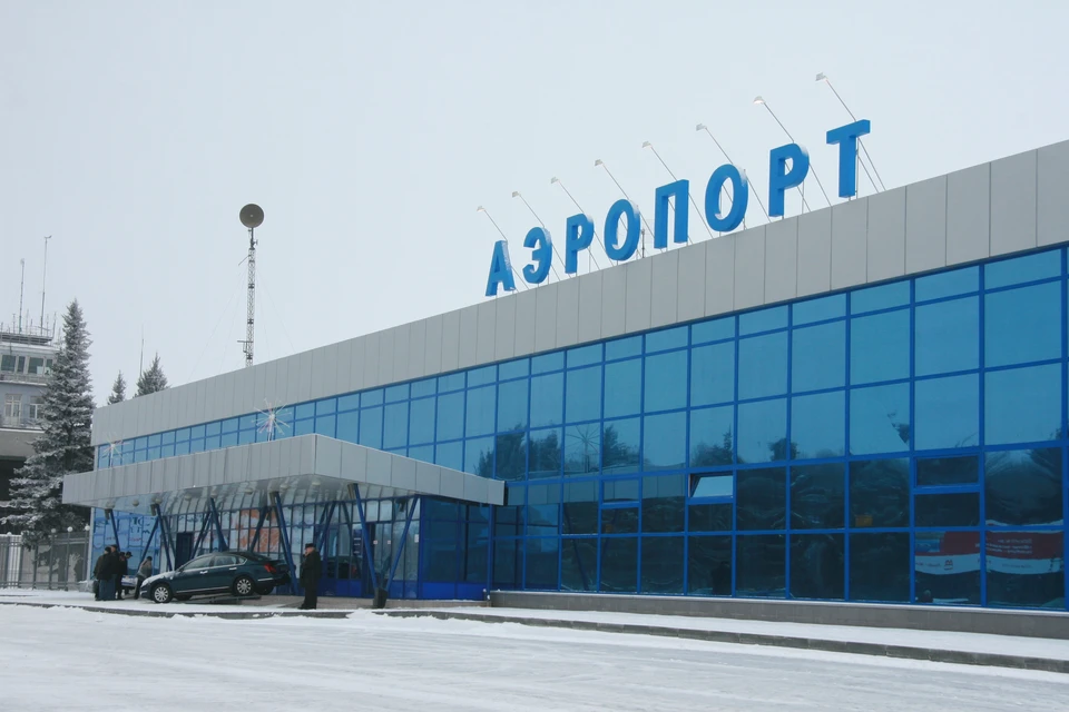 27 февраля на борту самолета в Барнауле произошел скандал