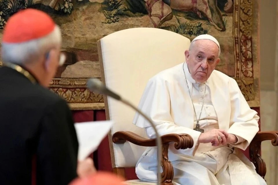 Папа Римский Франциск уехал в больницу после аудиенции из-за недомогания