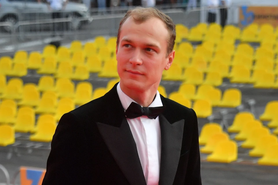 Актер Юрий Борисов на церемонии открытия кинофестиваля "Кинотавр"