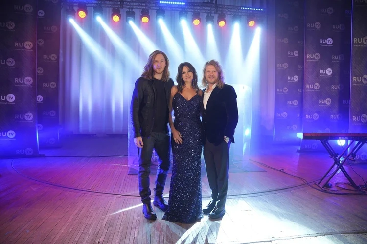 Согдиана, Роман Архипов и IVAN спели в Челябинске на концерте «Музыка в цехах»