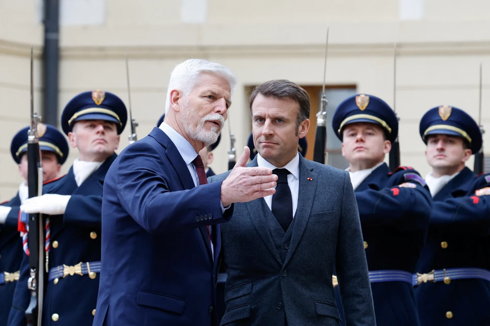 Президент Чехии: Европа ищет новые способы помощи Украине без отправки войск