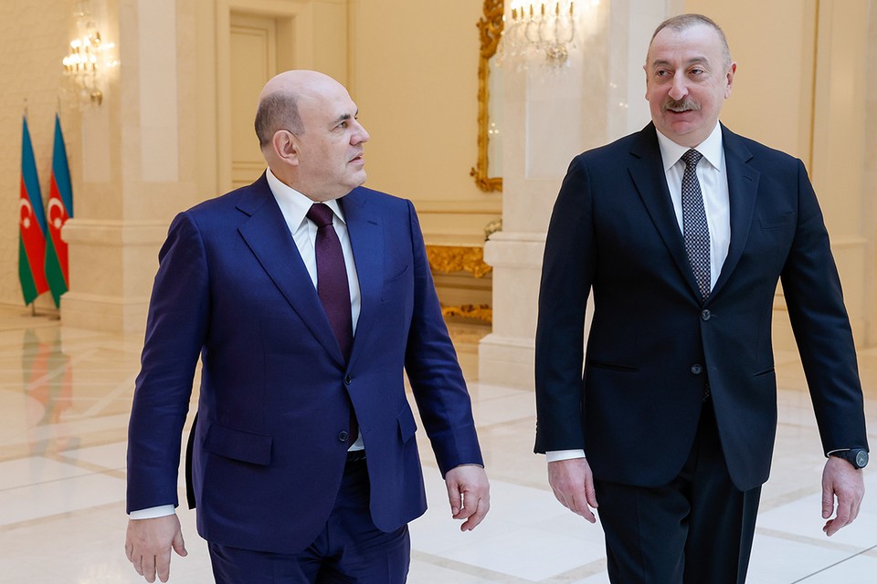 «Будем поддерживать русский язык и культуру»: о чем Мишустин договорился в Баку