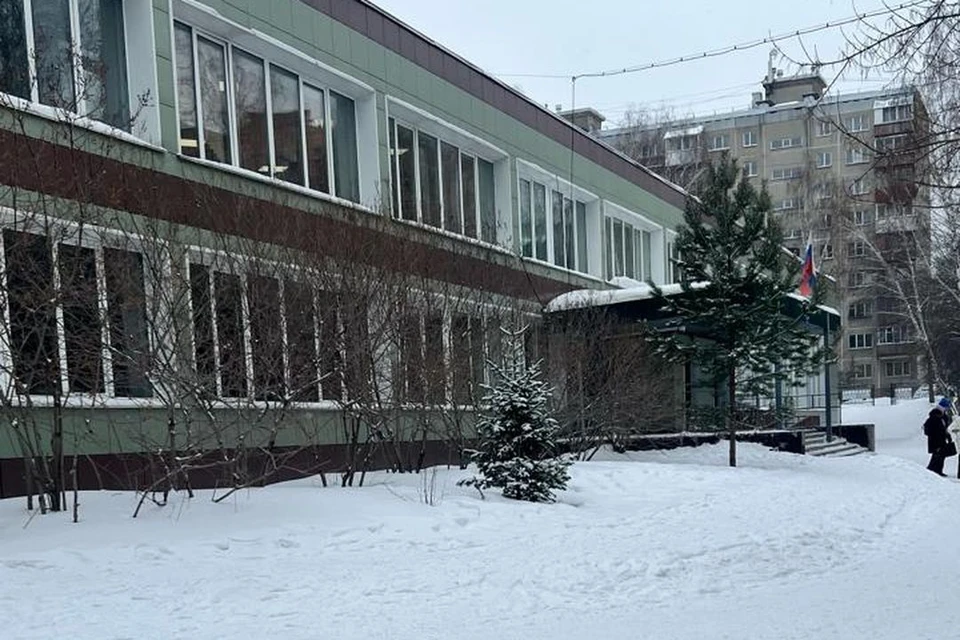 В школе проходит проверка. Фото: предоставлено мамой школьника Еленой.