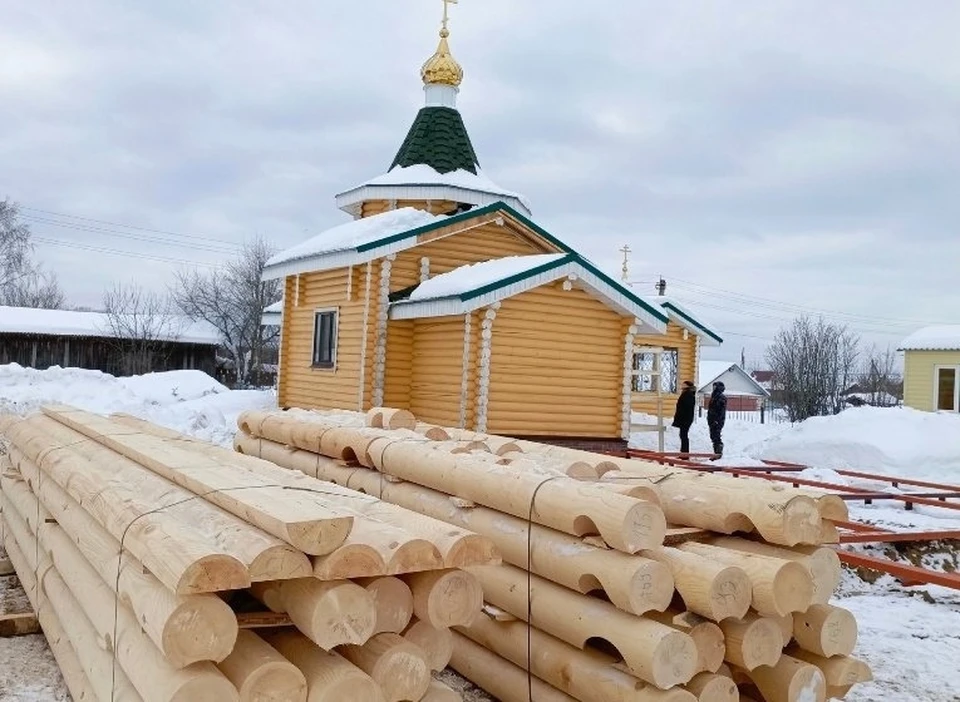 Реконструкция храма идет полным ходом. Фото: @serafimhram