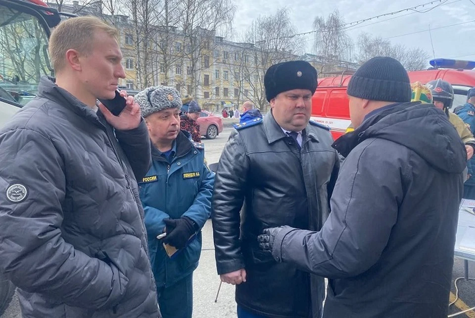 Прокуратура Ленинского района Ярославля временно переехала из горевшего дома.