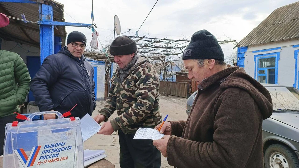 В Запорожской области продолжается голосование на выборах президента РФ