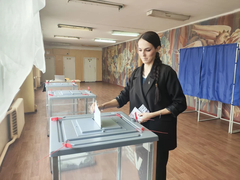 Вероника Бова проголосовала на выборах президента России