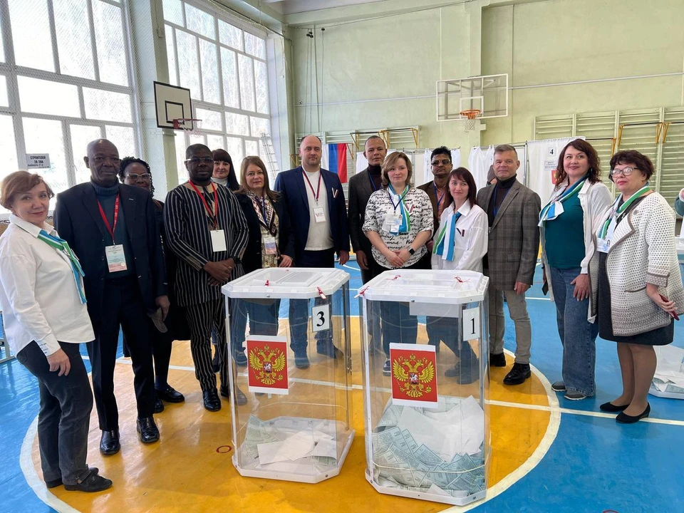 В ходе визита они посетили несколько избирательных участков. Фото: ММВЭС Свердловской области