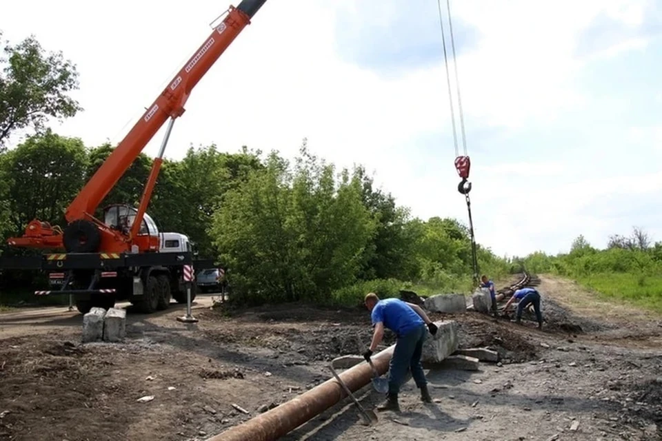 Московские специалисты восстановят порядка 50 километров сетей водоснабжения в Донецке (архивное фото). Фото: МЧС ДНР