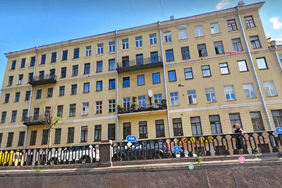 Дом старухи-процентщицы расположен на канале Грибоедова в Петербурге. Фото: Яндекс.панорамы.