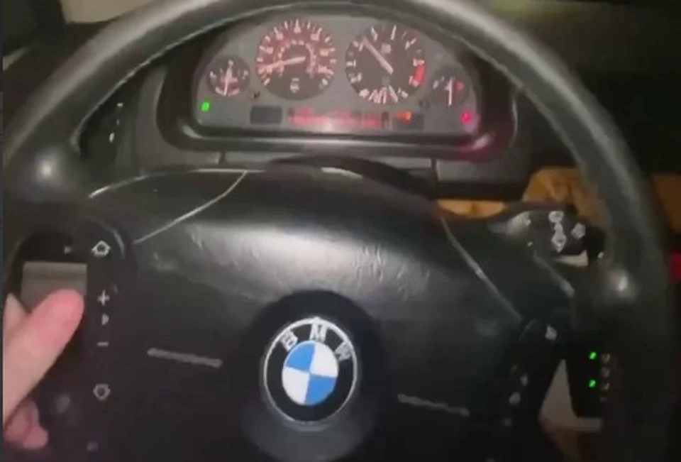 Лихач на BMW проехал по Большой Покровской со скоростью более 100 км/ч. Фото: тг-канал "Мой Нижний Новгород"