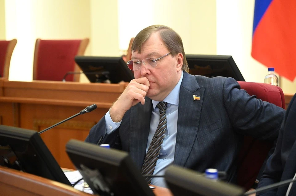 Председатель Заксобрания региона выразил соболезнования семьям погибших. Фото: телеграм-канал Александра Ищенко