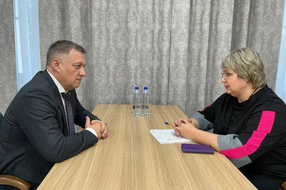 Губернатор Игорь Кобзев встретился с исполняющей обязанности главы мэрии Тулуна.