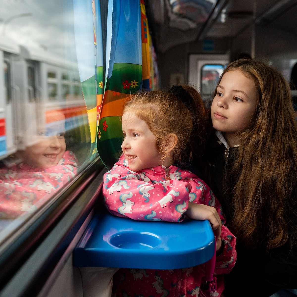 Первую группу эвакуированных из Белгорода детей приняли в Ленобласти - KP.RU