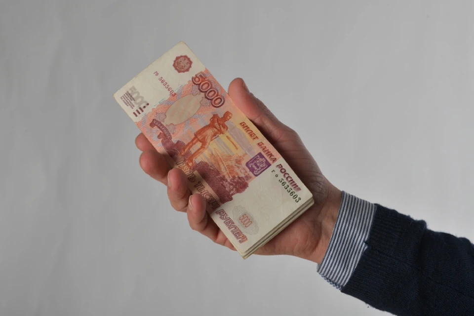 Среднемесячная номинальная зарплата в 2023 году составляла 48 тысяч рублей.