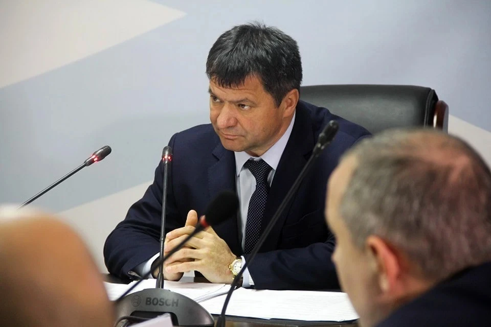 С 2020 по 2023 год Тарасенко занимал должность председателя правительства Республика Саха (Якутия).