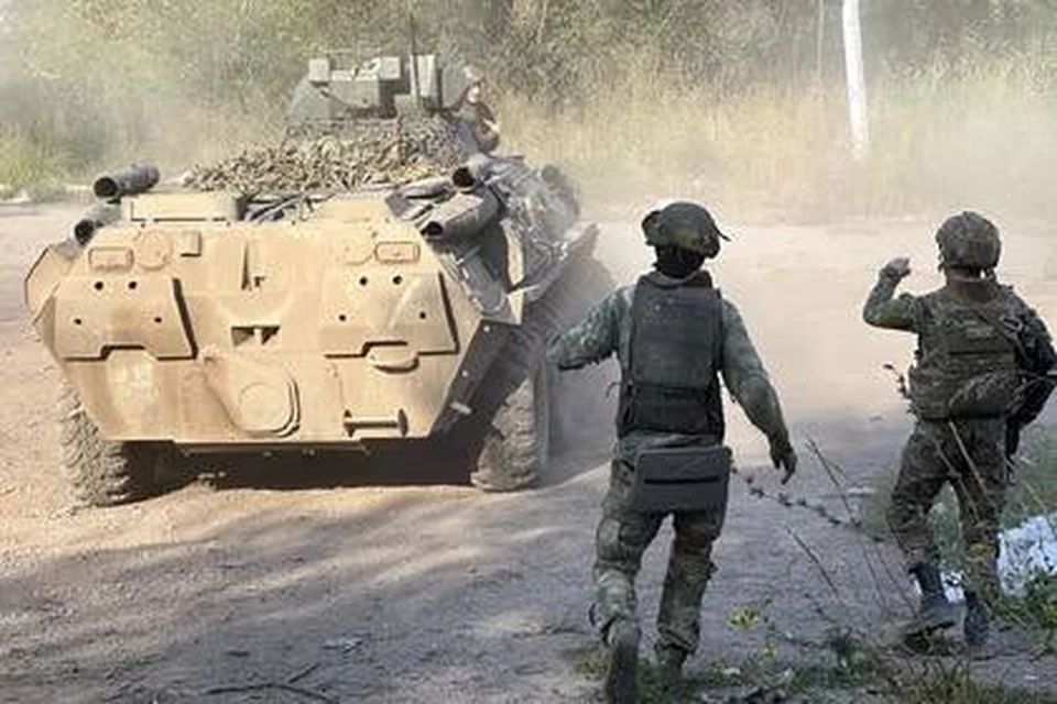 Вооруженные силы России нанесли удар по скоплению украинских боевиков и техники на Запорожском направлении