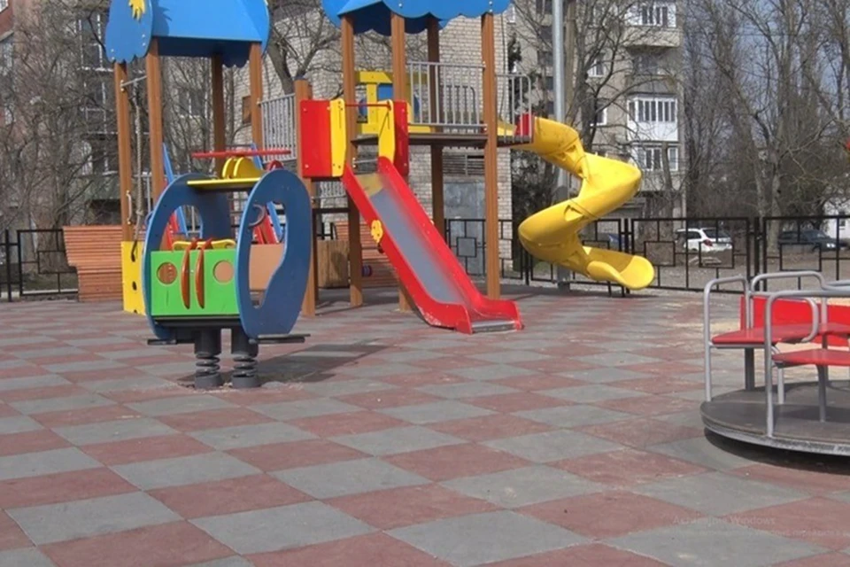 В Тельманово ДНР построят современные детские и спортивные площадки. Фото: ТГ/Пушилин