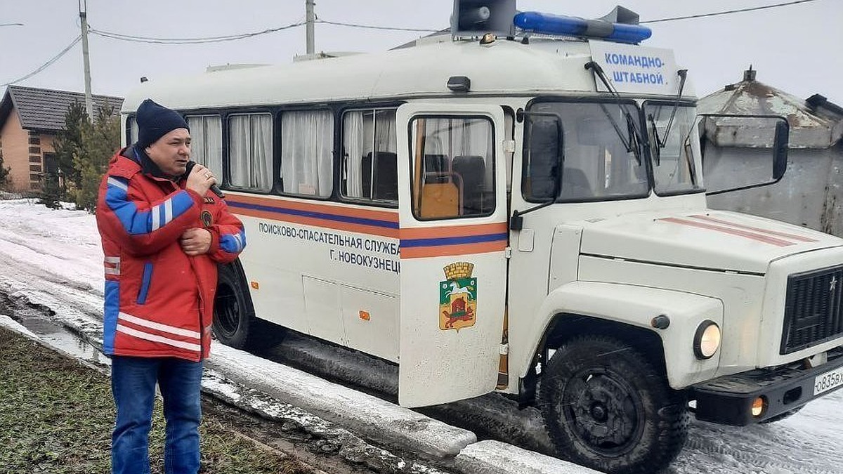 В Кузбассе вышедшие из берегов реки подтопили десятки домов - KP.RU