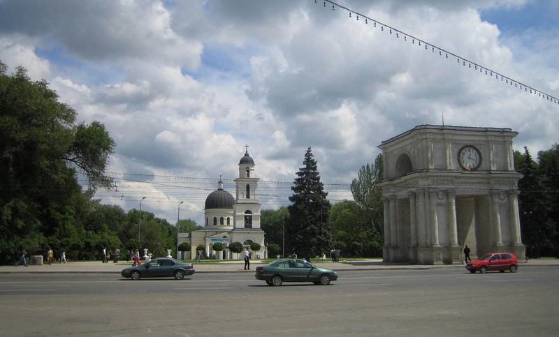 На несколько часов частично перекроют центральный проспект. Фото:соцсети