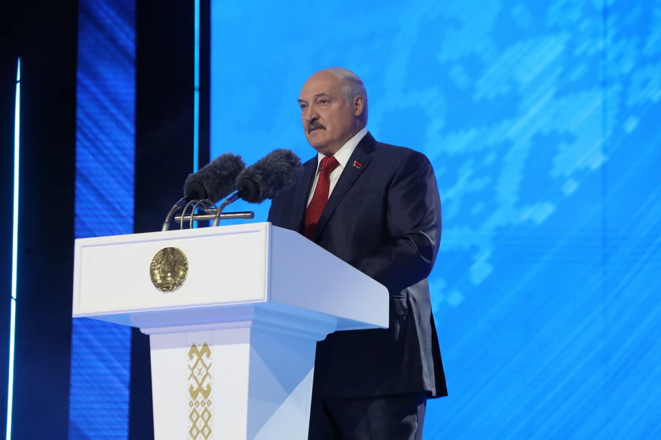 Лукашенко одобрил внесение в парламент проекта о приостановлении действия ДОВСЕ