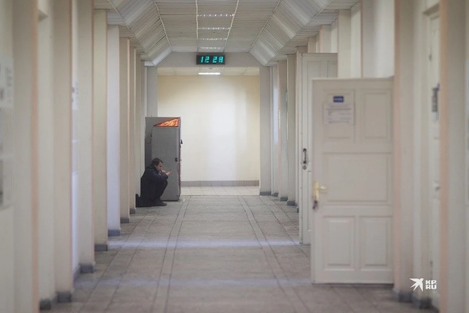 В Екатеринбургском колледже умерла педагог-психолог