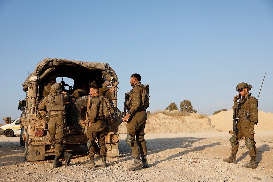 Израиль загадочно отводит войска из сектора Газа: игра США на Ближнем Востоке