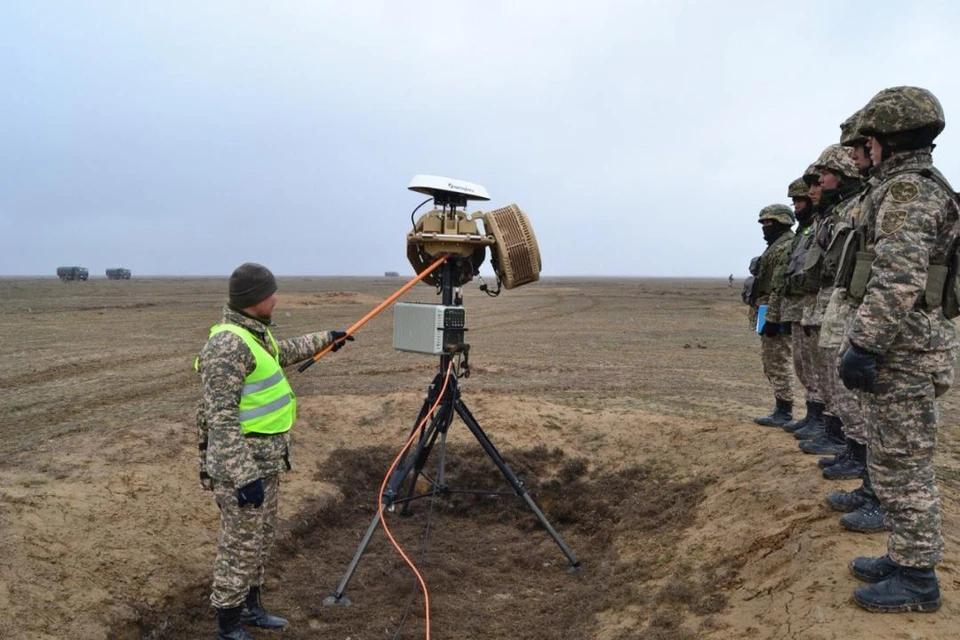 Изучение нового вооружения и практические стрельбы состоялись в ходе лагерного сбора на учебном полигоне «Казахстан».