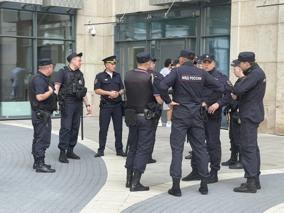 В Ростове в Советском районе города оцепили улицу из-за подозрительно предмета 8 апреля