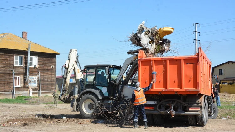 В Астрахани за первый квартал 2024 года было ликвидировано более 3,5 тысяч тонн мусора