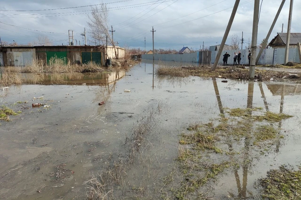 Волна по долине Урала дошла до Оренбурга и будет далее двигаться на Илек.