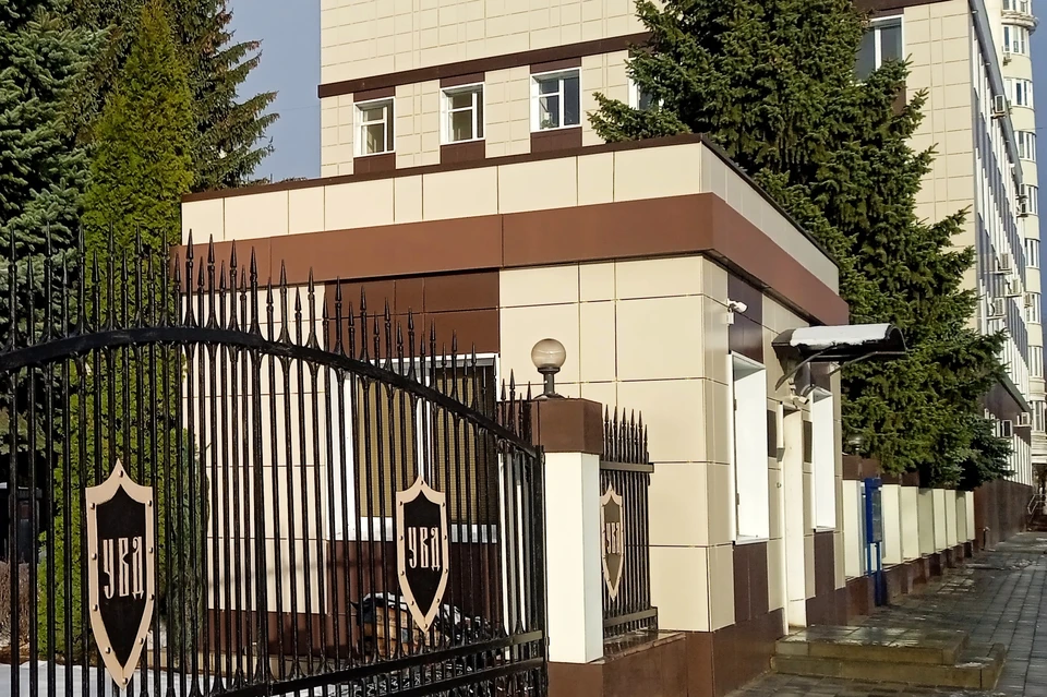 Полицейские задержали нарушителя и передали медикам