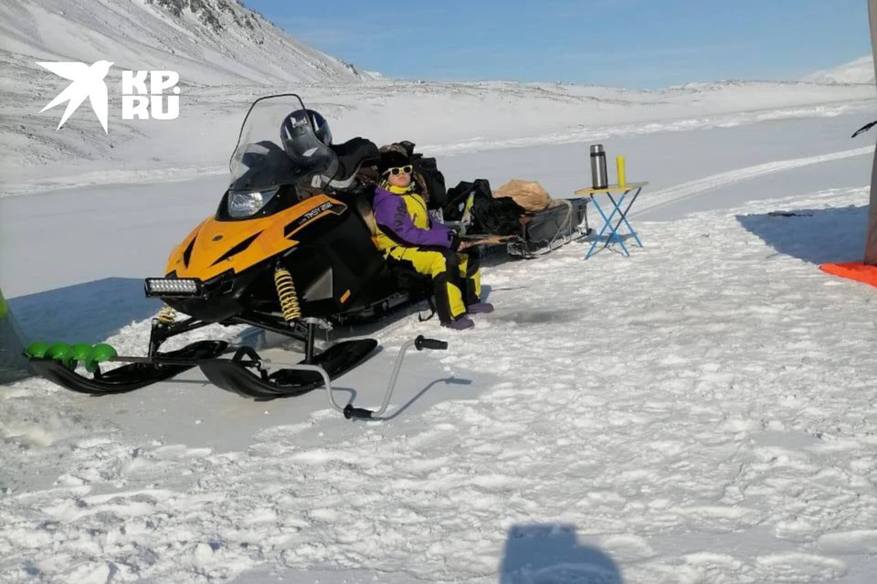 Снегоход провалился под лед вместе с экипажем. Фото: предоставлено «КП» родственниками.