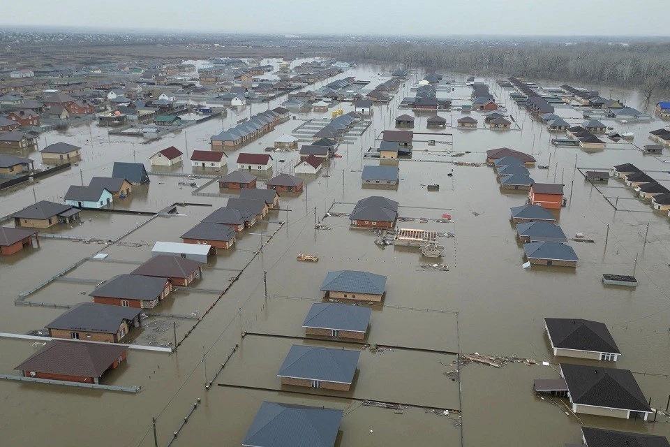 Число домов, подтопленных из-за паводка в России, превысило 14 тысяч