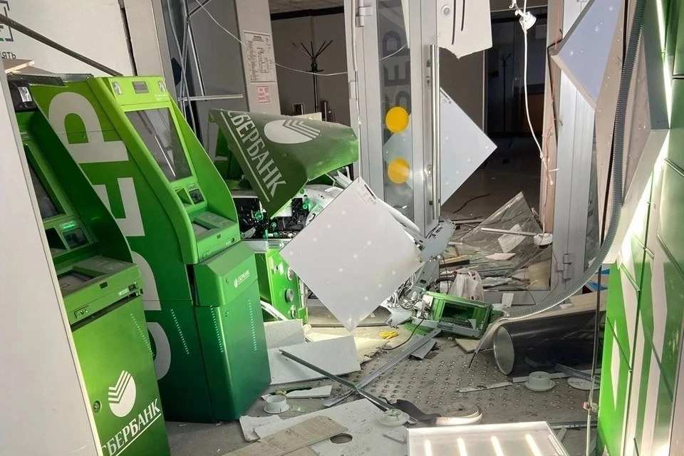 Грабитель взорвал банкомат при попытке украсть деньги в Омске Фото: пресс-служба прокуратуры Омской области