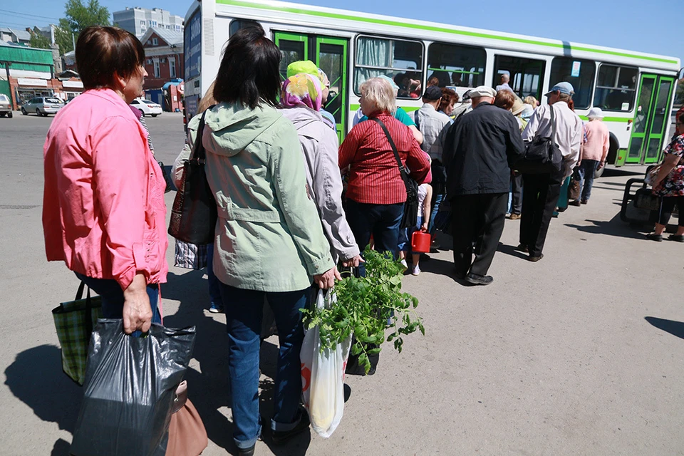 Дачники отправятся на участки уже 20 апреля